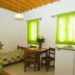 Elena &