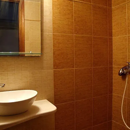 Elena & Aparthotel Ornos (Mykonos)