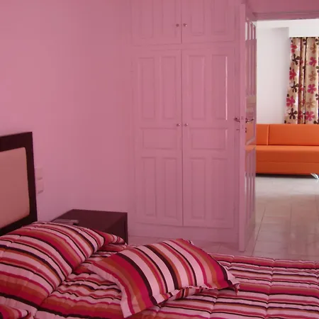 شقة فندقية Elena &