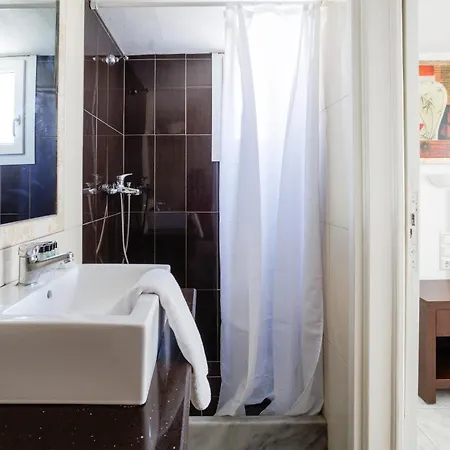 Elena &