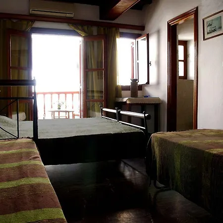 Hotel apartamentowy Elena & 3*