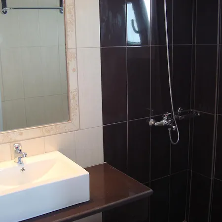 Elena Studios&suites 3*