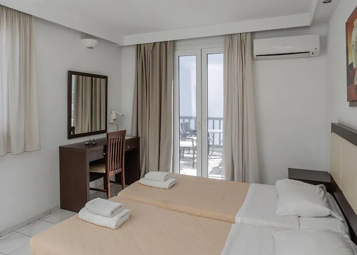 Elena & Apartmanhotel Ornósz