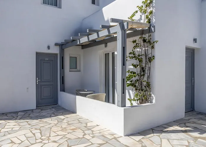 Elena & Apartmanhotel