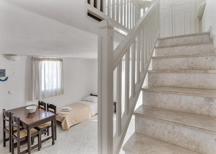 Elena & Apartmanhotel