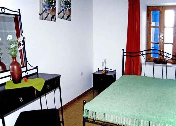 Elena & Apartmanhotel 3*